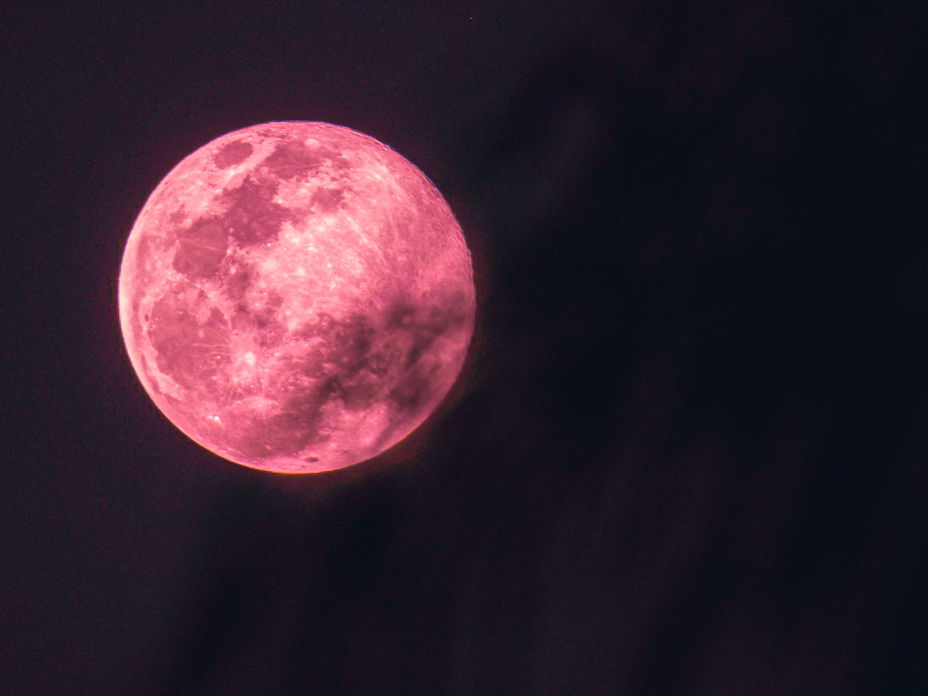 Erdbeermond