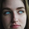 Achtung gefährlich! DAS passiert mit blauen Augen, wenn du ein Wimpernserum benutzt!