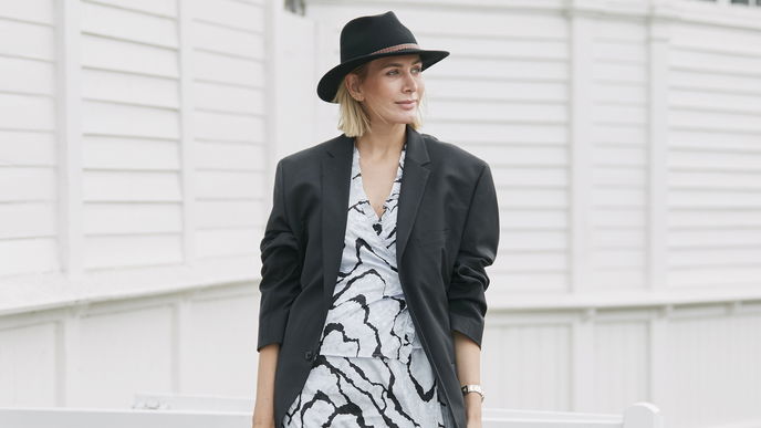 Sommerkleider für kleine Frauen: Diese Modelle schmeicheln der Figur!