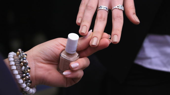 Schöne Nägel: Welche Nagelform passt zu meinen Nägeln?