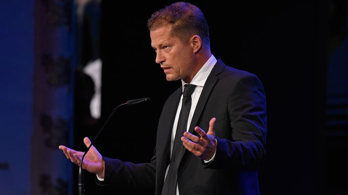 Til Schweiger sorgt mit Pärchen-Foto für einen Shitstorm
