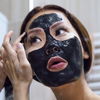Charcoal Skincare: Die besten Produkte mit Aktivkohle 