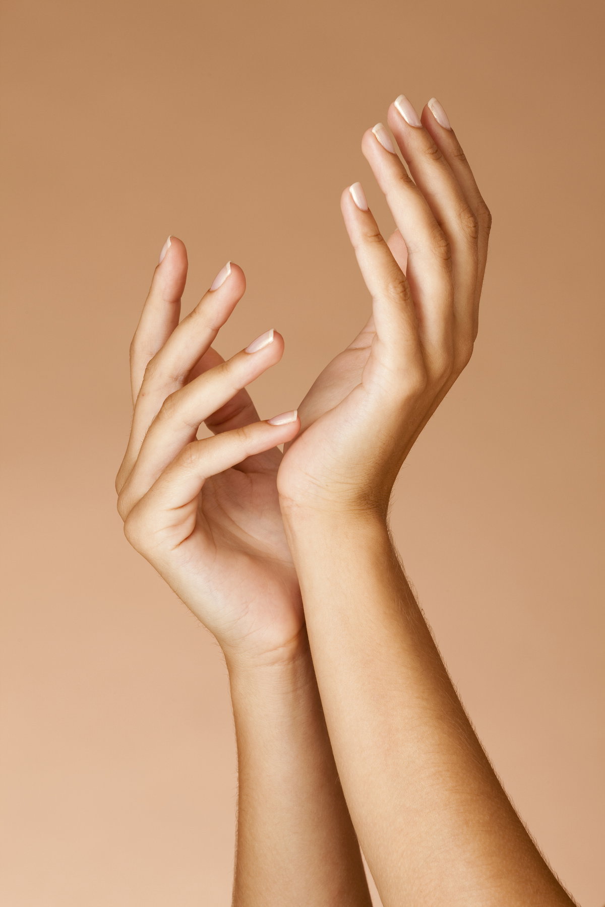Fingernägel gesund mit Nagelöl