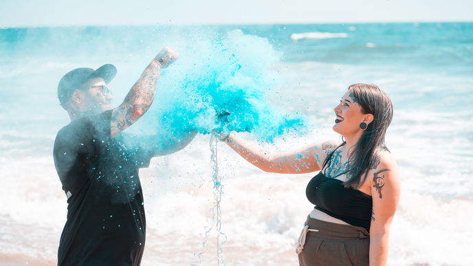 Gender Reveal: Das sind die schönsten Arten, das Geschlecht des Babys zu verraten!