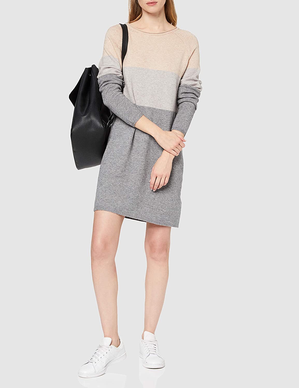 Herbstkleid im dreifarbigen Design