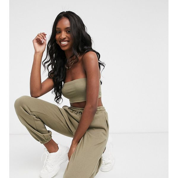 Set mit trägerlosem Oberteil und Jogginghose in Khaki-Grün
