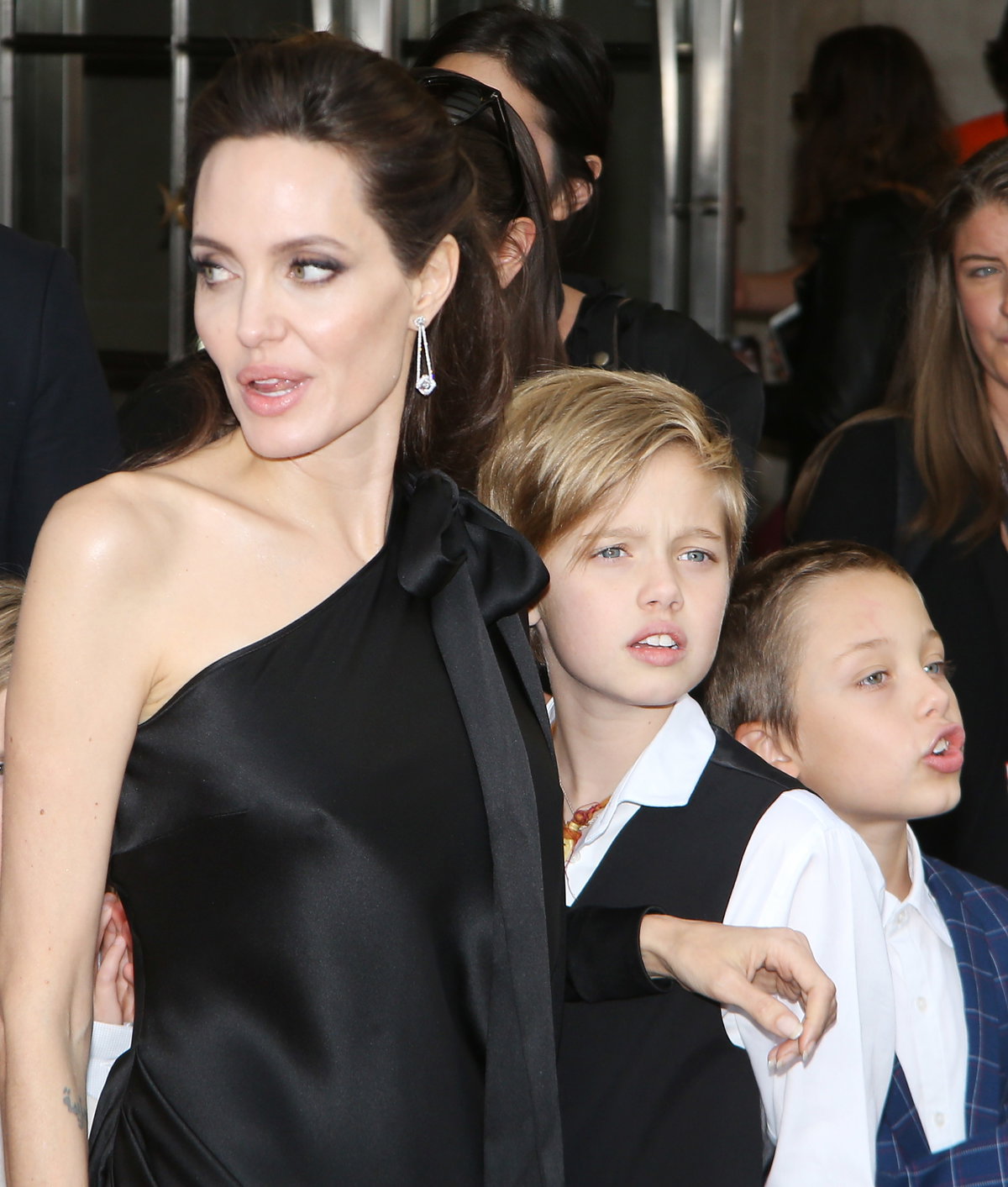 Angelina Jolie Shiloh Jolie Pitt