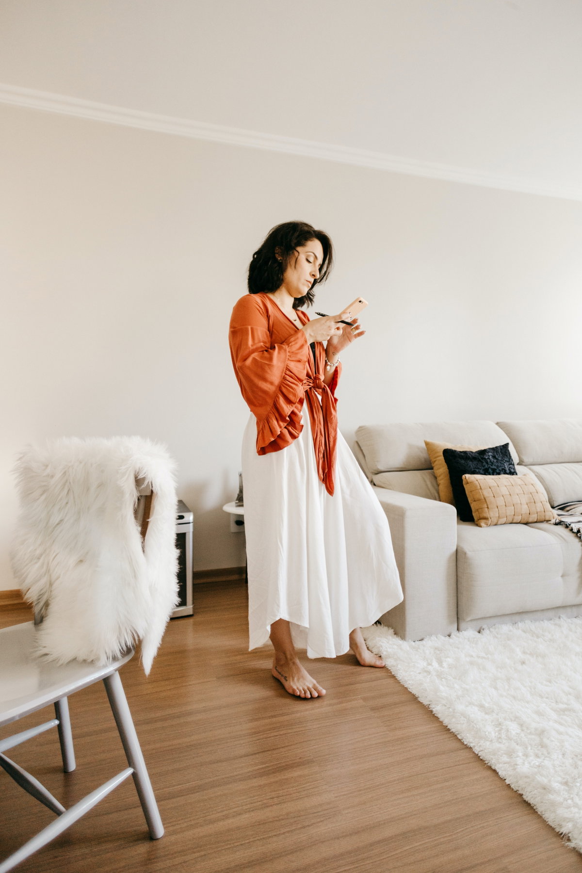 Frau mit Smartphone