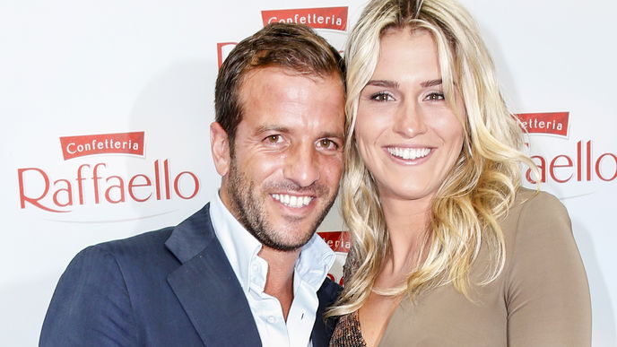 Rafael van der Vaart zeigt seine Tochter!