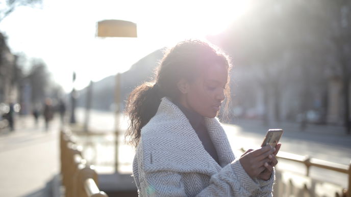 Digitale Freiheit: Optimale Handy-Tarife für junge Nutzer und Nutzerinnen
