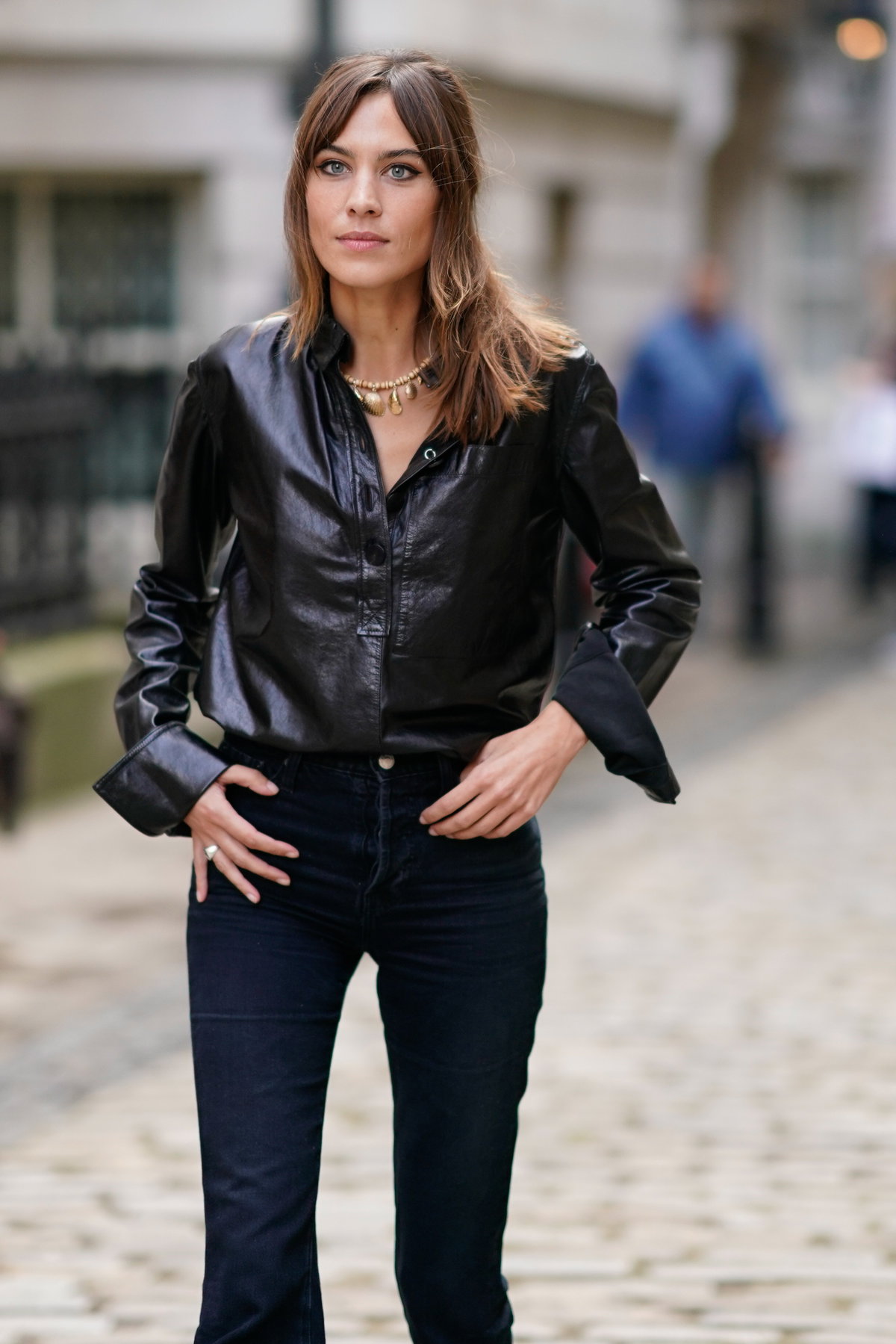 Alexa Chung mit Curtain Bangs
