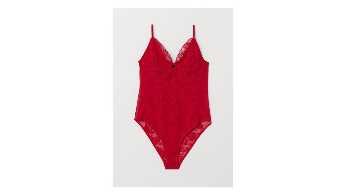 roter Body aus Spitze