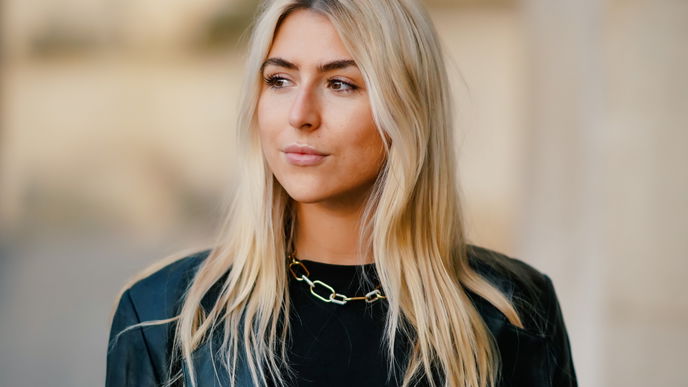 Welche Haarfarbe passt zu dir? Finde es mit diesem Test heraus!