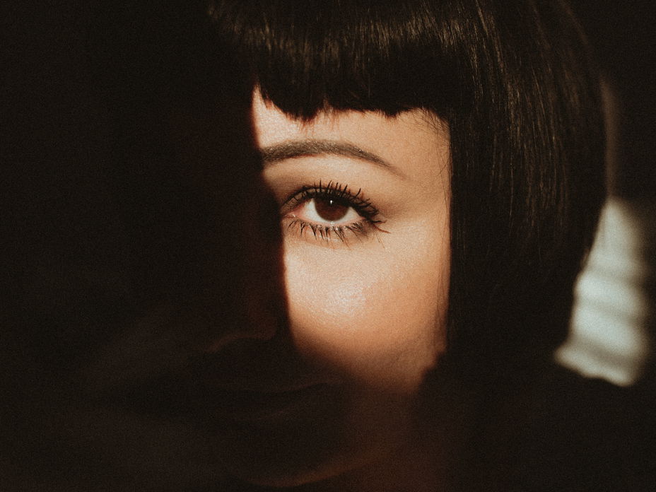 Auge mit Sonnenschatten