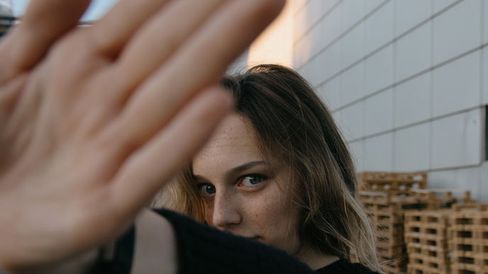 „Make-up verstopft die Poren“: Diesen Beauty-Mythen solltet ihr keinen Glauben schenken