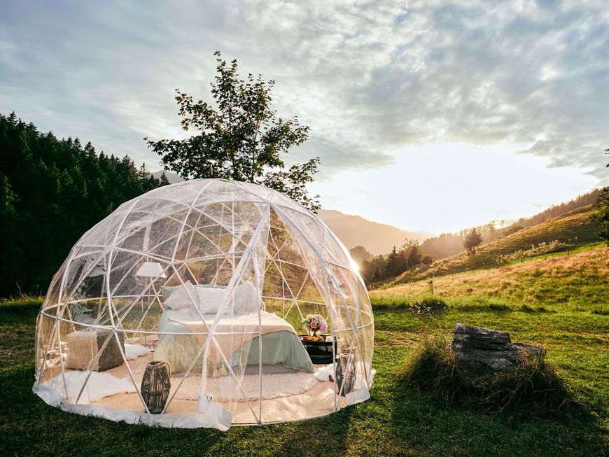 Bubble Hotel