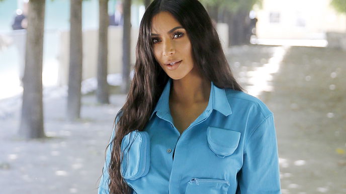 Schon wieder: Kim Kardashian teilt ein Throwback-Bild ohne Make-Up!