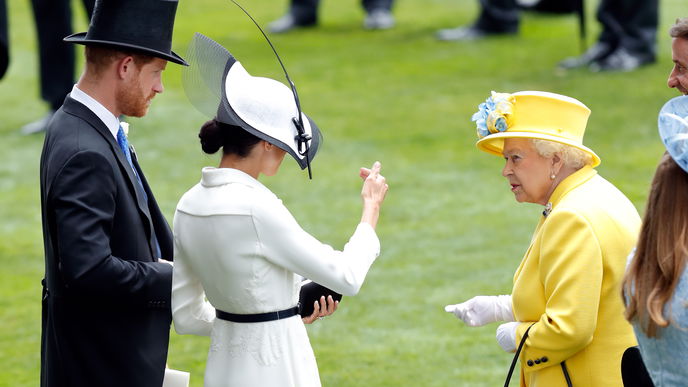 Wegen Meghan und Harry: Queen organisiert Notfall-Treffen