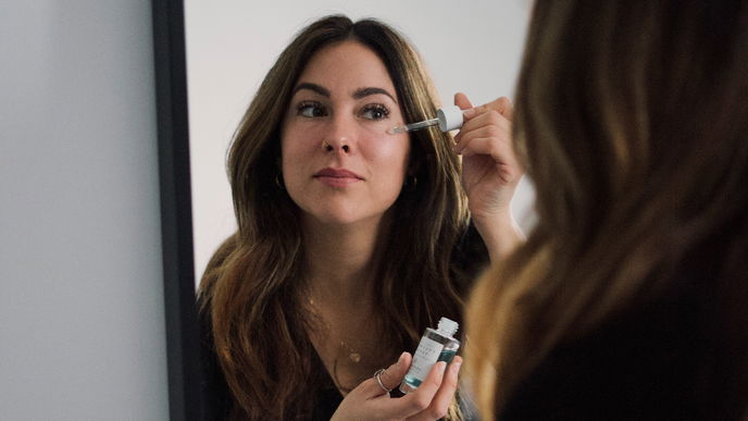Anti-Aging-Geheimnis gelüftet: Diese 5 Inhaltsstoffe sollten in deiner Hautpflege vorkommen