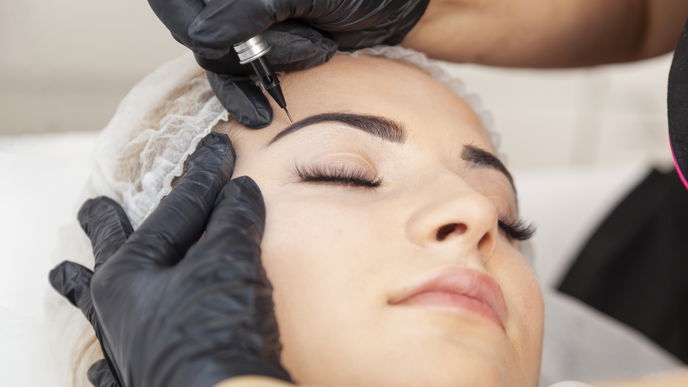 Augenbrauen Tattoo: Alle Infos über die Brow Technik