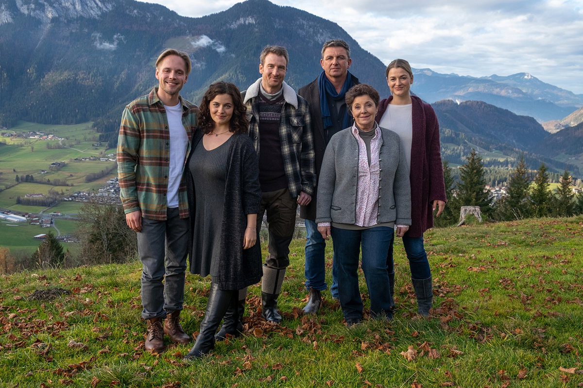 Der Bergdoktor Cast