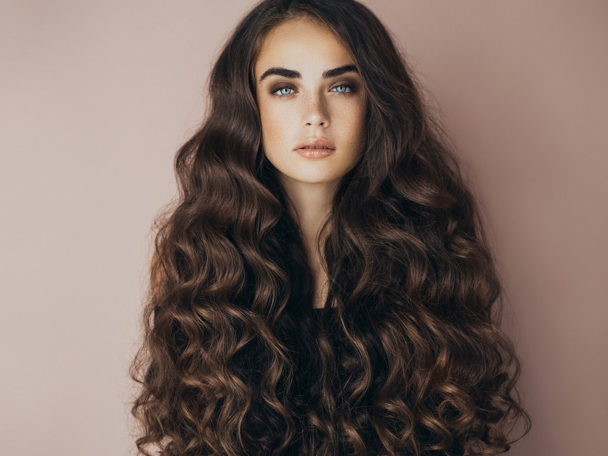 Beach Waves mit diesem Tool – laut Friseuren