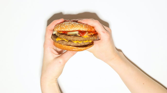 Vegane Burger-Pattys im Test: Dieses Produkt fällt durch