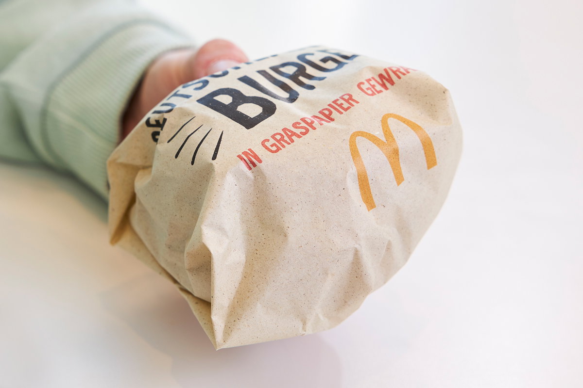 mcdonalds verpackung graspapier