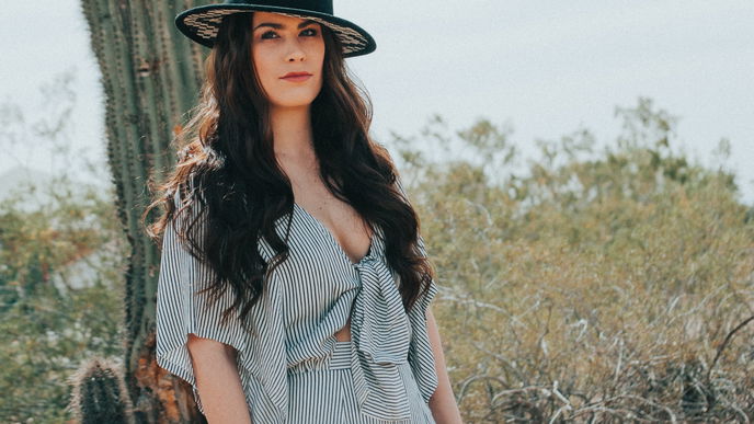 Modetrend 2021: DIESER H&M-Jumpsuit unter 20 Euro steht jeder Frau!