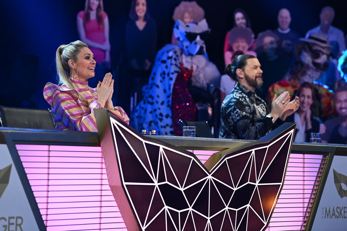 The Masked Singer Jury Ruth Moschner Rae Garvey