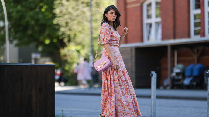 Modetrend 2021: Die schönsten Blumenkleider für den Sommer
