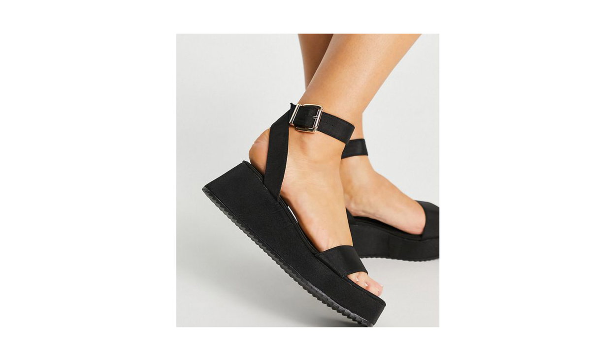 Sandale Riemchen mit Plateau