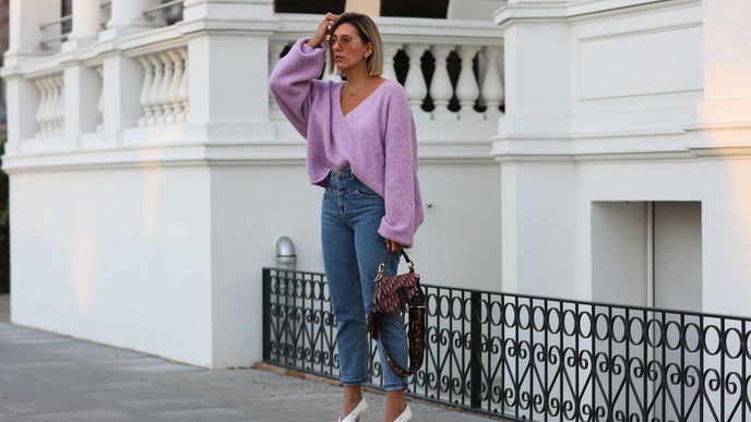 Frühlings-Booster mit Stil: Das ist der perfekte Pullover von Mango für weniger als 30 Euro