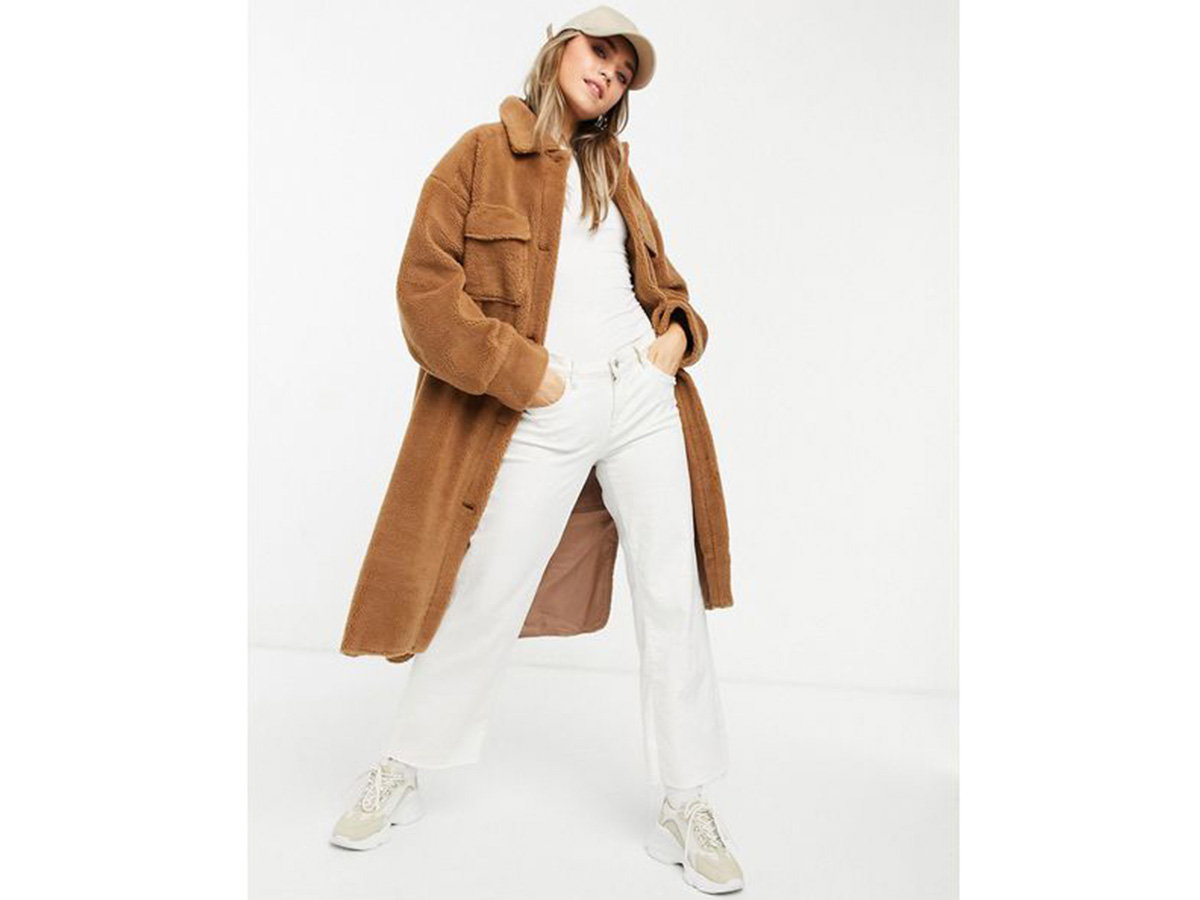 Longline-Mantel aus Teddyfell in Camel-Braun