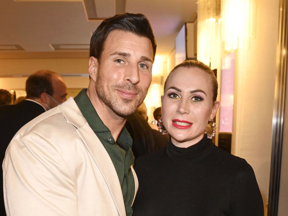 Ex-Bachelor Leonard Freier wird Papa!
