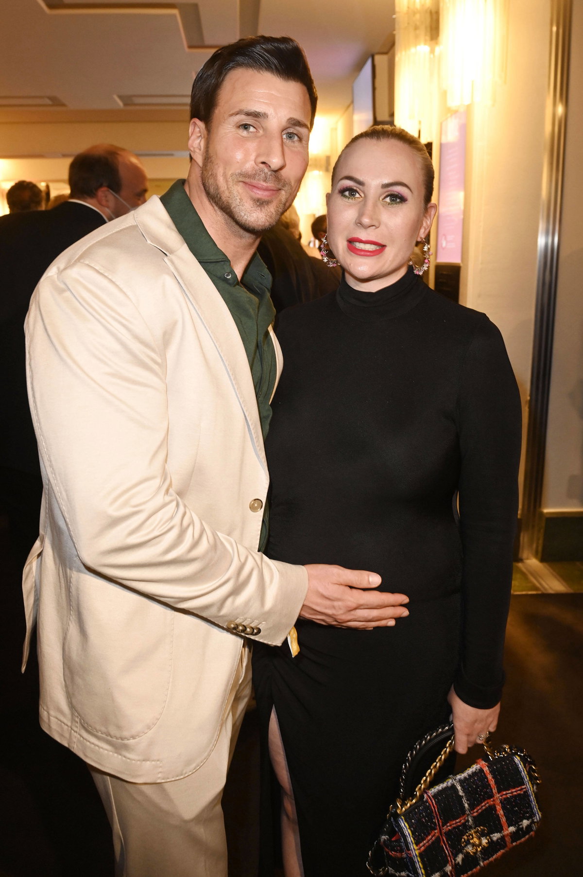 Ex-Bachelor Leonard Freier wird Papa!
