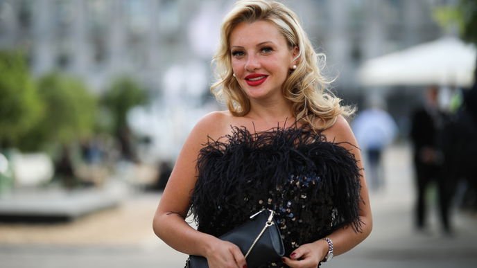 Evelyn Burdecki: "Nicht erkannt" - Sie präsentiert neuen Look auf Instagram