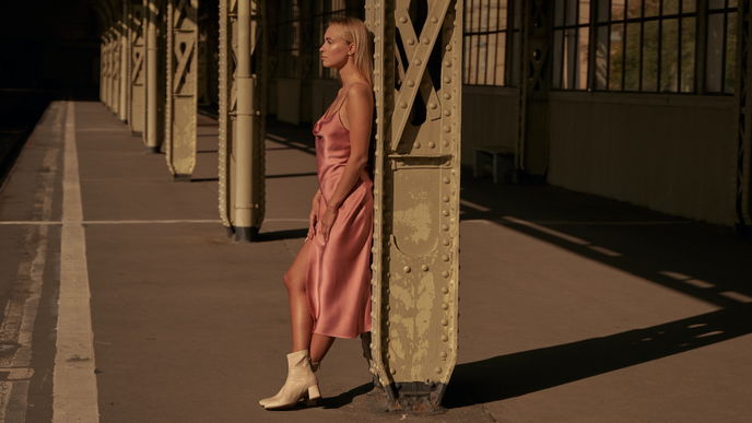 Modetrend 2021: Diese 5 Kleider sind im Herbst angesagt 
