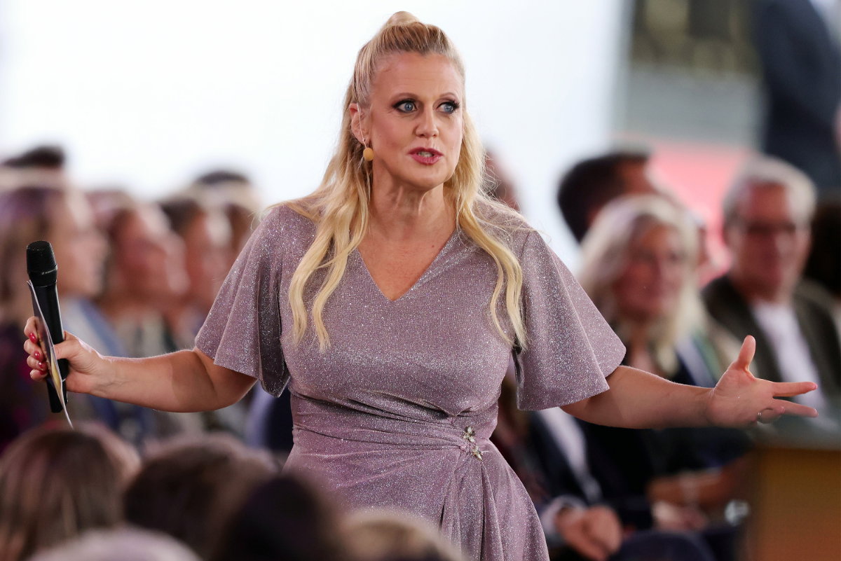 Barbara Schöneberger beim Deutschen Fernsehpreis 2021