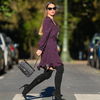 Herbst-Trend 2022: 3 Mode-Tricks, mit denen du dein Sommerkleid auch im Herbst tragen kannst!
