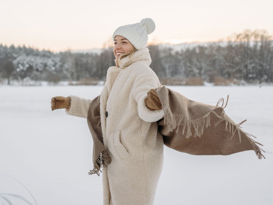 Horoskop Thema: Frau im Schnee
