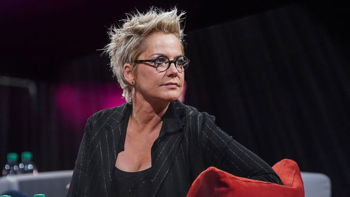 Inka Bause: Traurige Nachricht! Sie spricht über Nervenzusammenbruch!