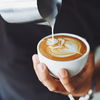 Morgenroutine: Das passiert, wenn du Kaffee vor dem Frühstück trinkst