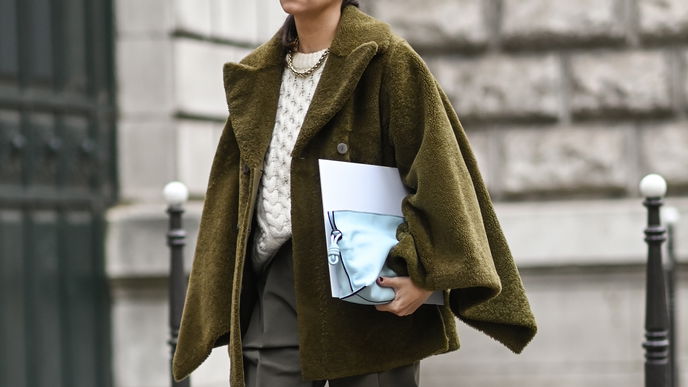 Modetrend 2021: Capes und Ponchos sind DAS modische It-Piece im Winter