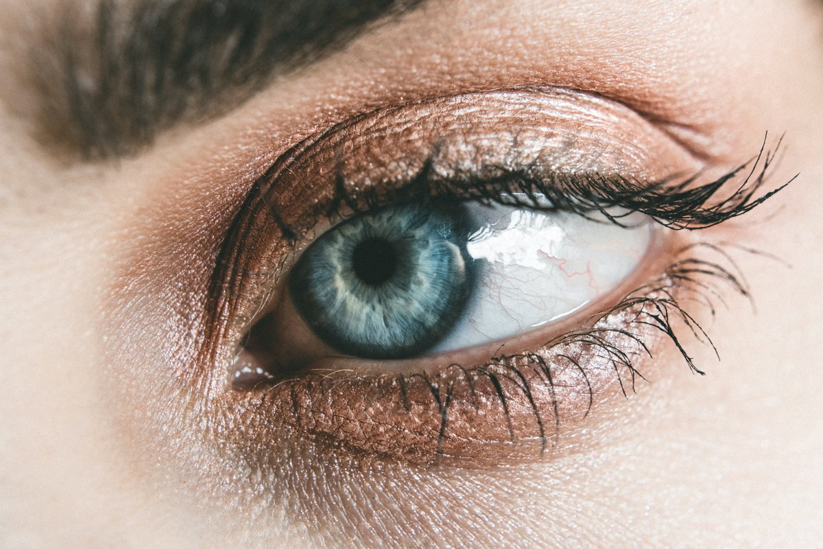 blaue Augen Mascara