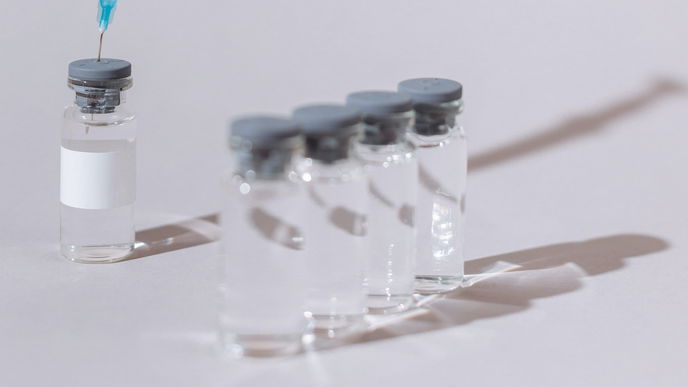 Coronavirus: Impfpflicht und 2G - diese Corona-Verbote kommen jetzt auf uns zu