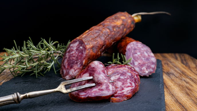 Rückruf: Verletzungsgefahr! Plastikteile in Salami gefunden