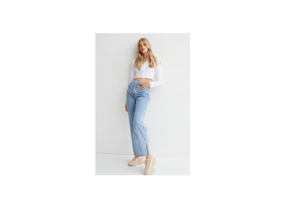 Jeans mit Schlitz