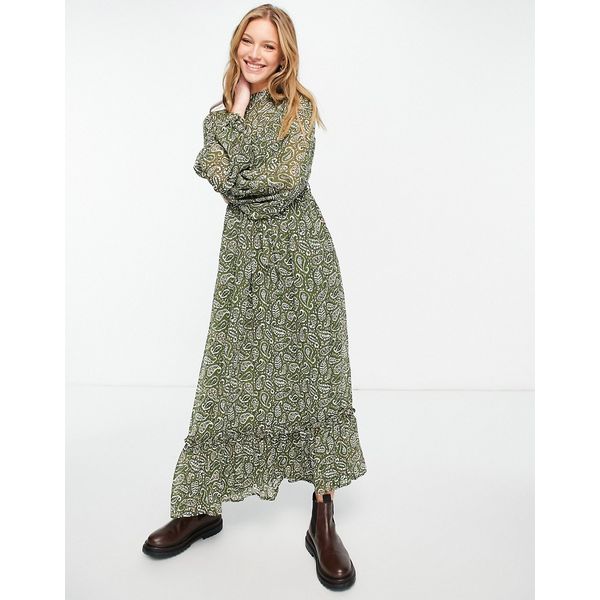 Modetrend grünes Kleid