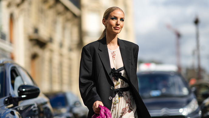 Modetrend 2022: Diese 5 Teile von Mango trägt im Frühling jede